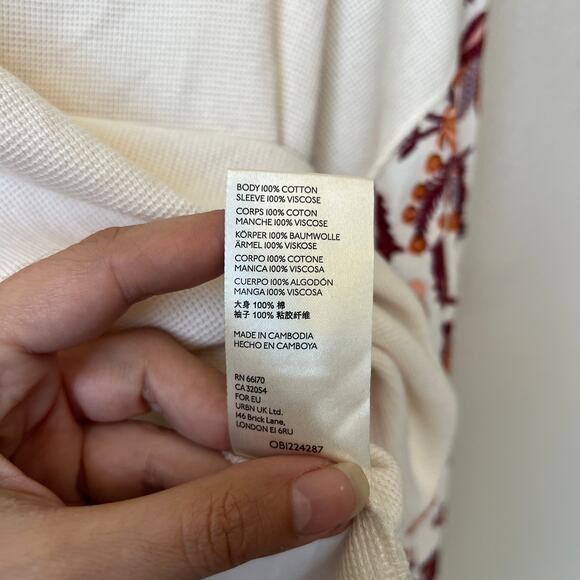 Anthropologie Annette White Waffle Knit Floral Sleeve Top Size M - Picture 7 of 7